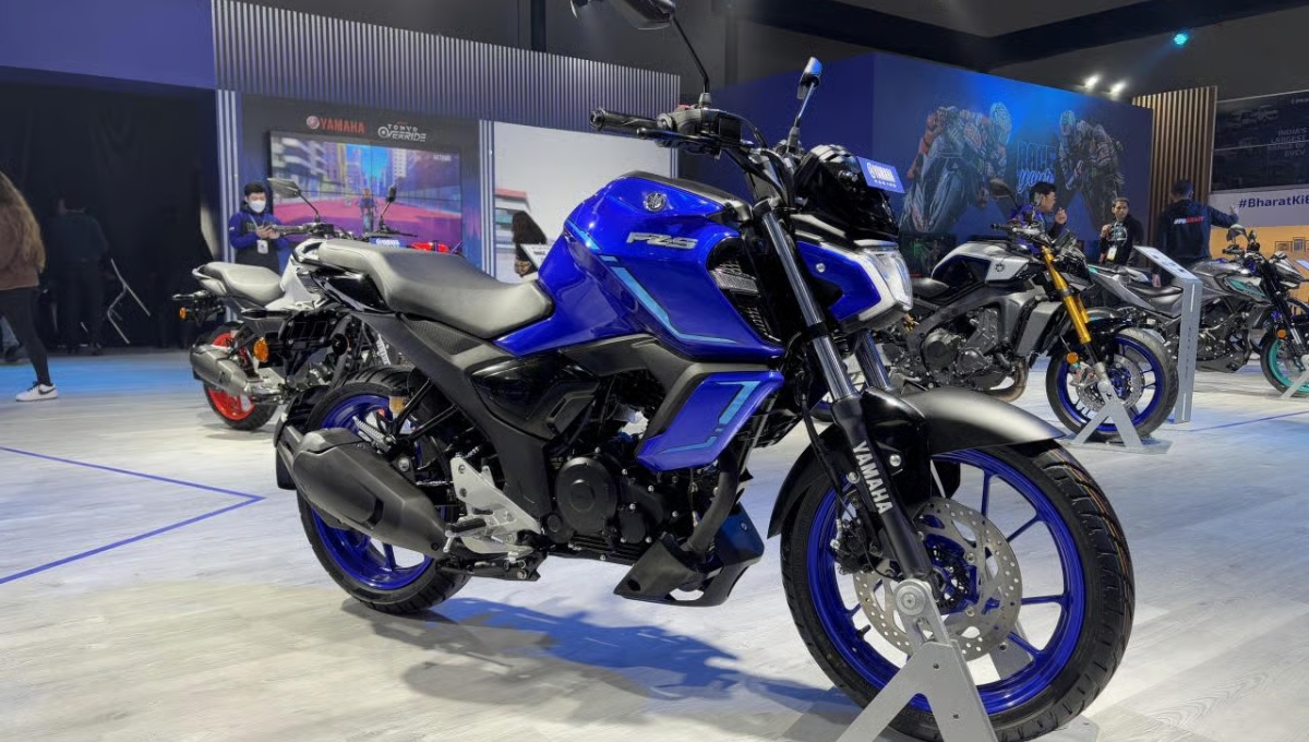 Yamaha FZ S Hybrid: 149cc Bike with LED, ABS and Traction Control Check Price and Specs