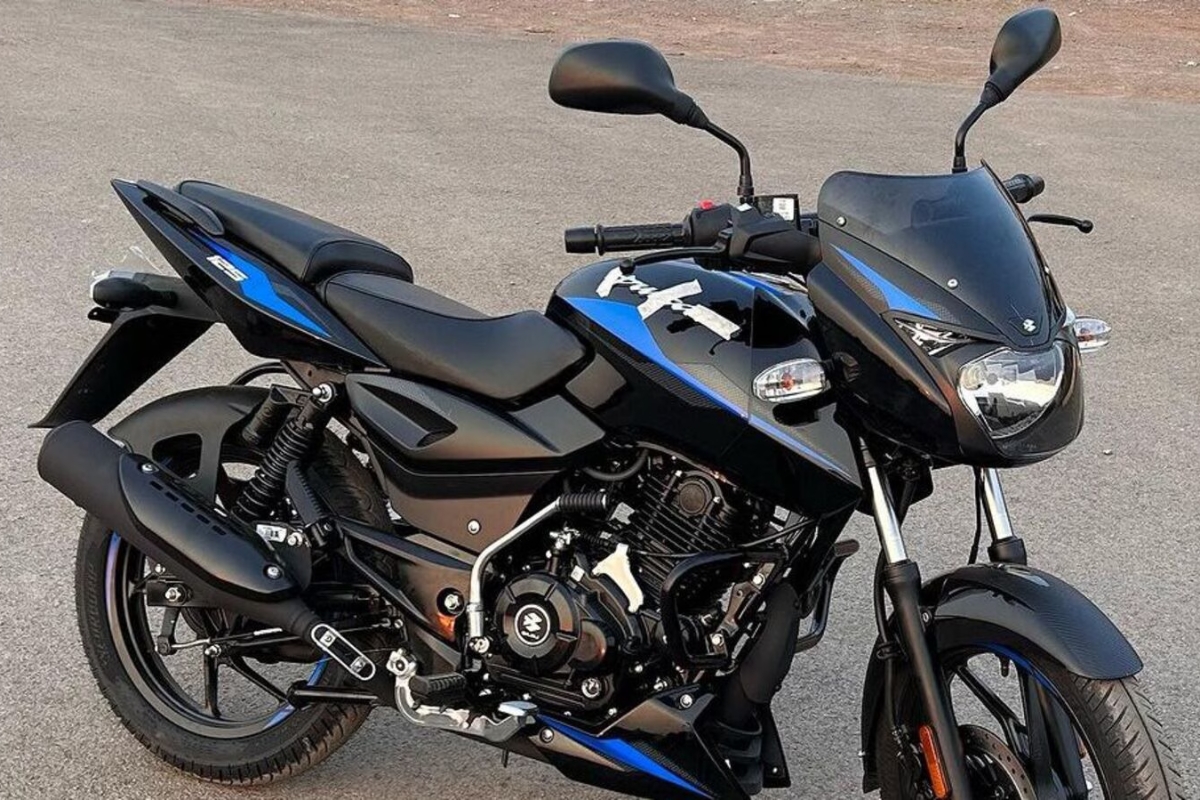 Bajaj Pulsar 125 Review: 124.4cc Engine, Sleek Design and Budget-Friendly Brilliance