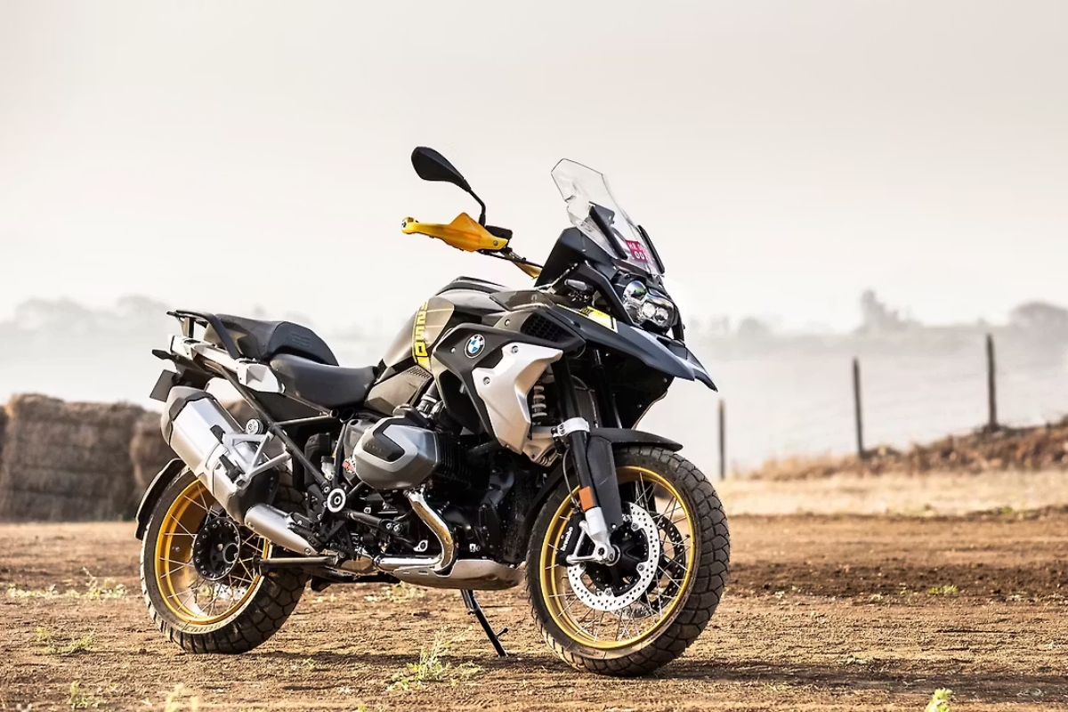 BMW R 1250 GS: Power-Packed 1254cc Beast with Premium Features Starting ₹20.55 Lakh