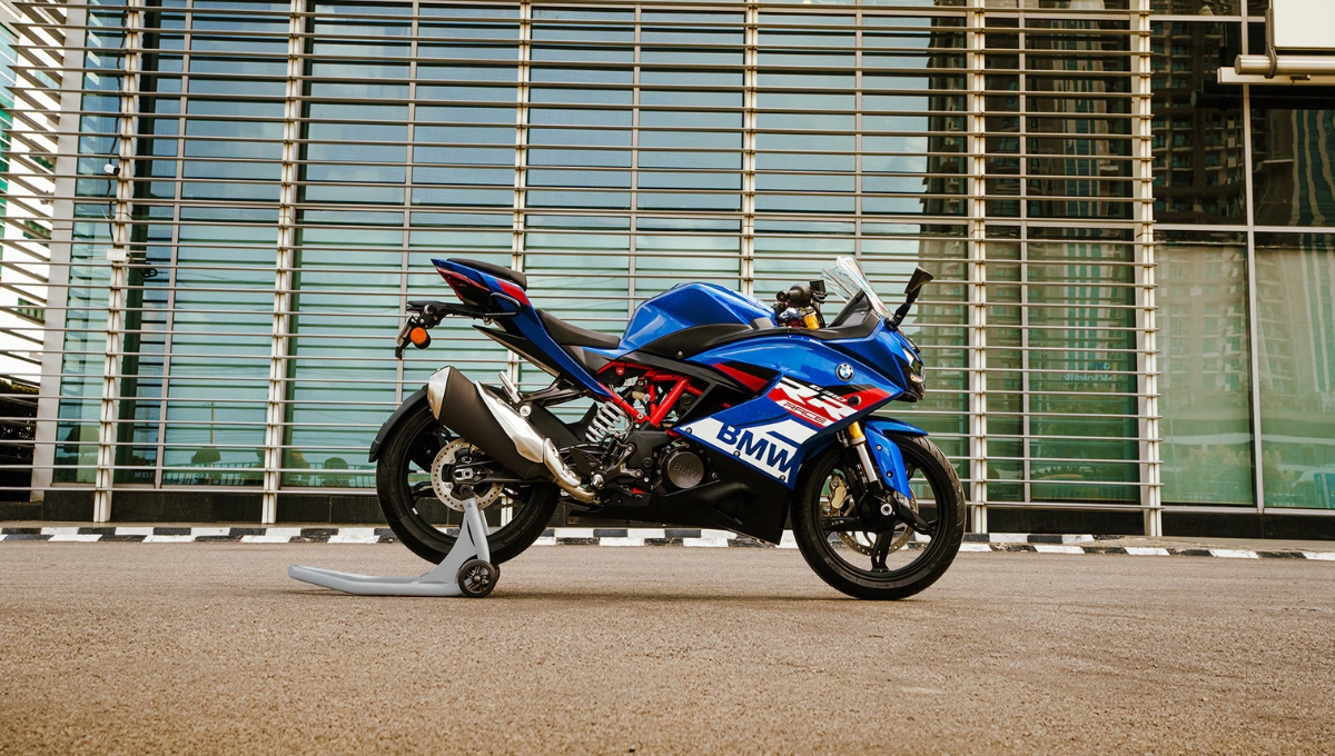 BMW G310 RR: A 312cc Powerhouse with Premium Features, Now Starting Under 3 Lakh