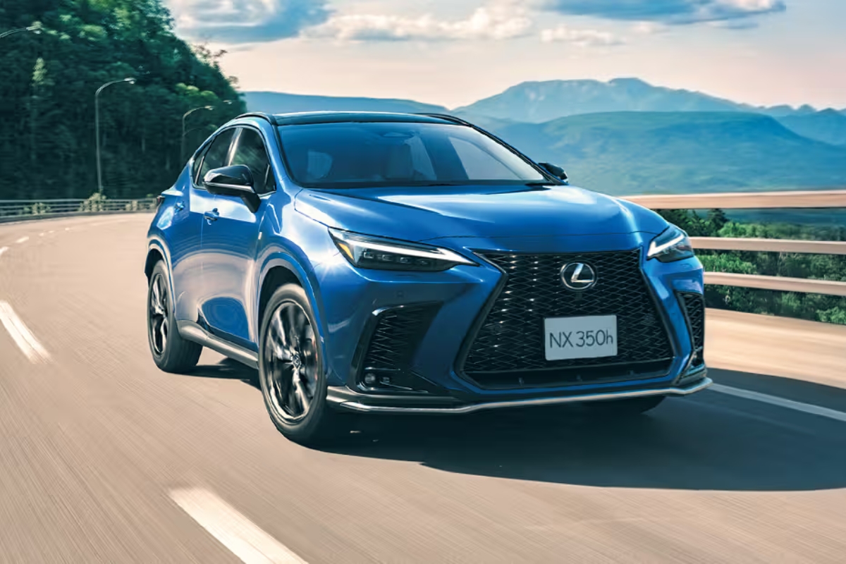 Lexus NX 2025: Stylish Luxury SUV with 187 BHP Power and 60 Lakh Starting Price