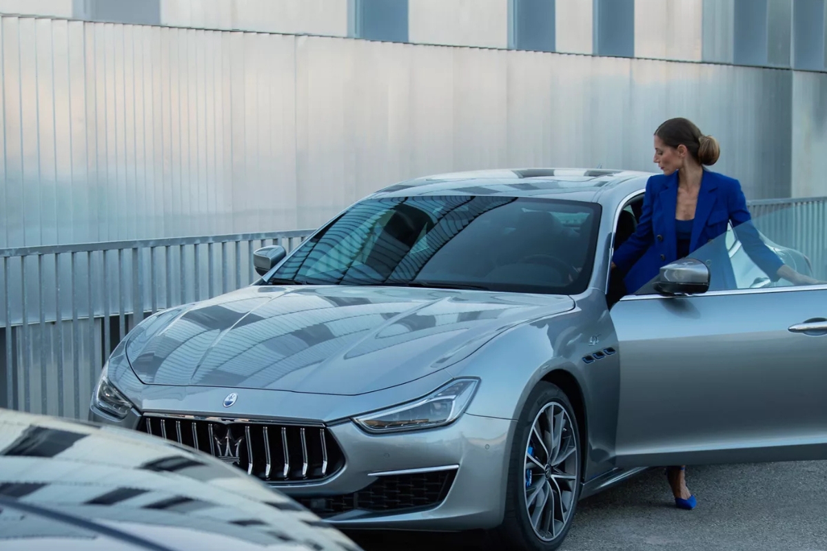Maserati Ghibli: Stunning 572 BHP Power, Luxurious Comfort and Style at an Exclusive Price