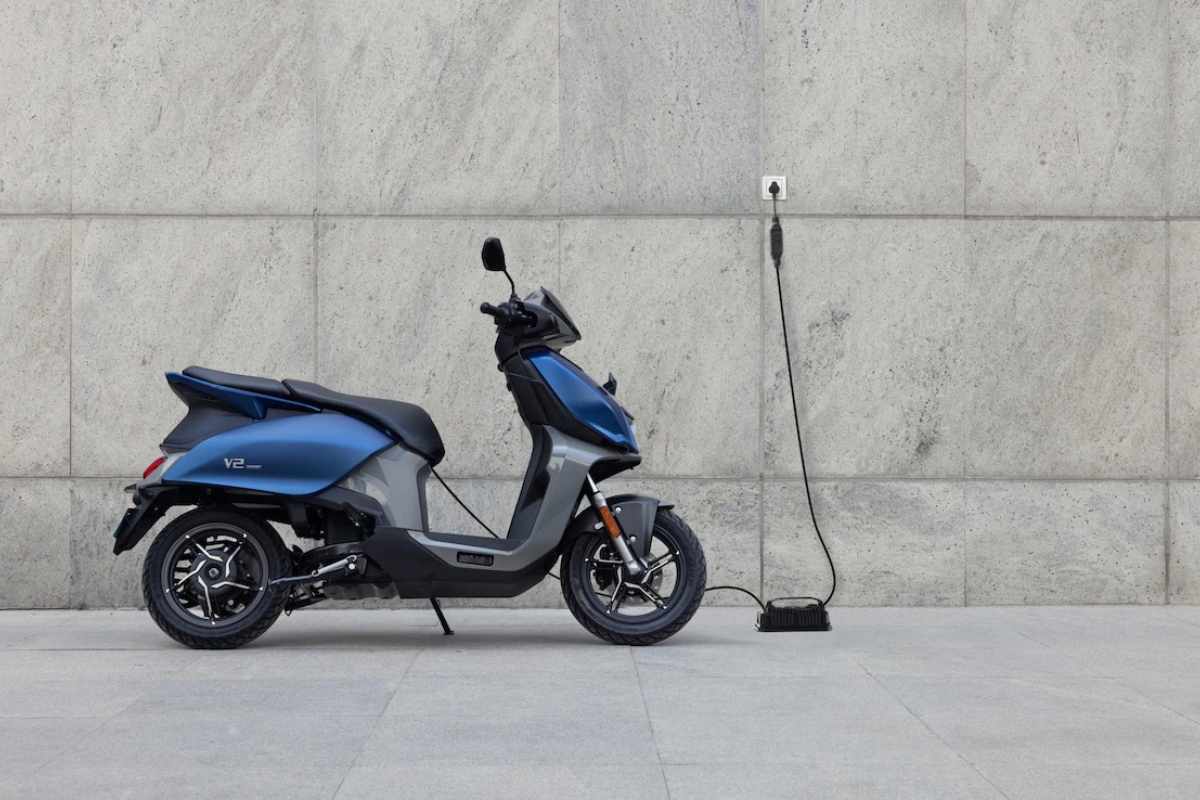 VIDA V2: इलेक्ट्रिक स्कूटर दमदार पावर, स्मार्ट फीचर्स और मात्र ₹85,150 की किफायती कीमत