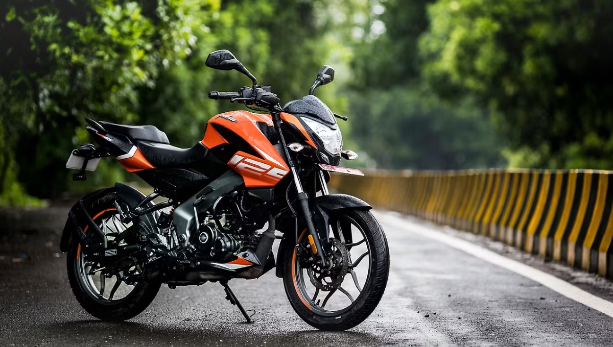 Bajaj Pulsar NS125: Powerful 124.45cc Engine, Modern Features, and Budget-Friendly Price