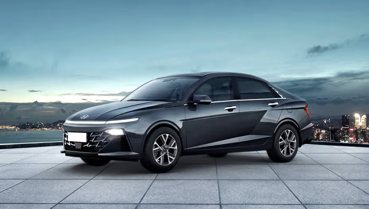 Hyundai Verna 2025: Power-Packed Sedan with 20.6 kmpl Mileage and Premium Features