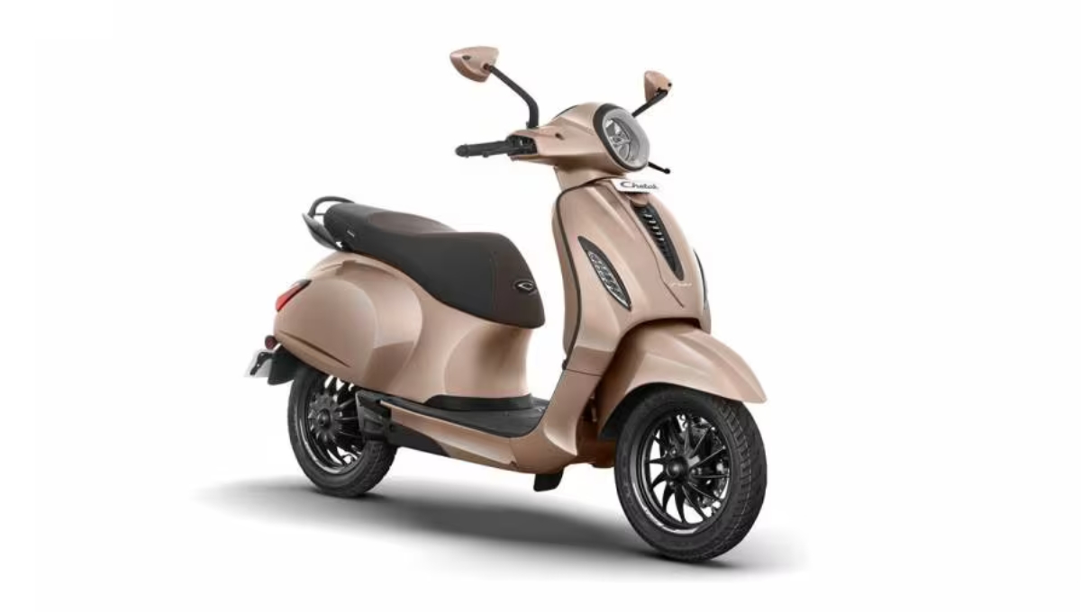 Bajaj Chetak Electric Scooter: Classic Design Meets 3.1 kW Power Price Worth the Elegance