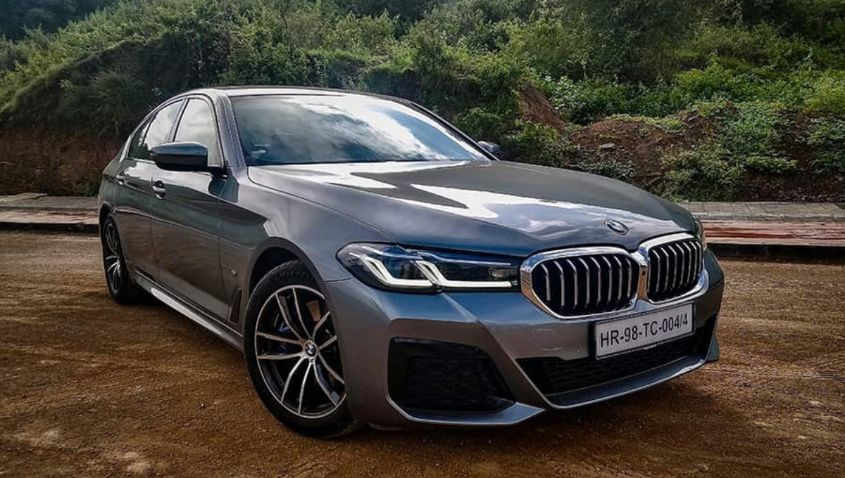 BMW 5 Series: Sedan Ultimate Comfort, 8 Airbags, 500L Boot Space and Starting Price That Surprises You