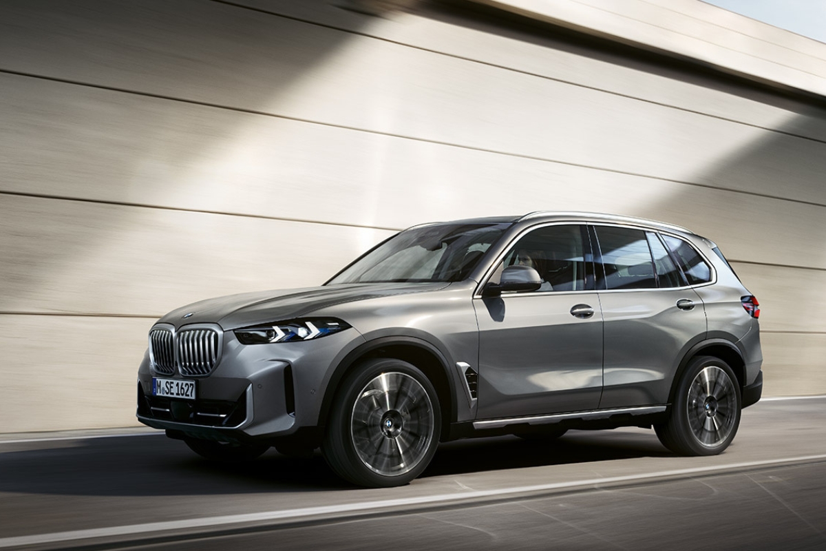 BMW X5: A 5-Seater SUV with Air Suspension, 645L Boot and All the Luxury You Deserve