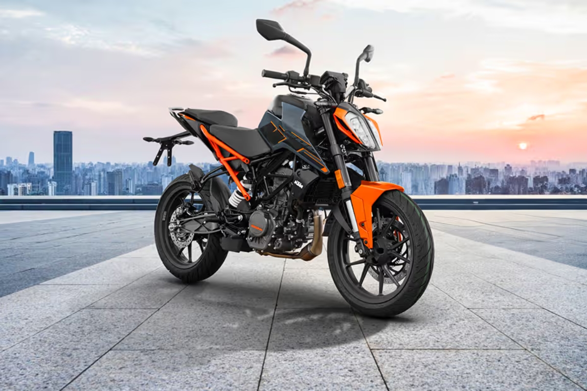 KTM 200 Duke: Review 199.5cc Beast with Dual ABS and TFT Display, Starting from an Unbeatable Price